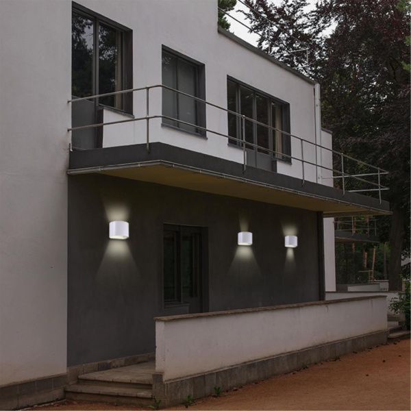 358002 STREET NT19 744 белый Ландшафтный светильник IP54 LED 3000К 2*3W 85-265V KAIMAS